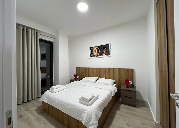 Dennys Apartments New Bazaar Delight